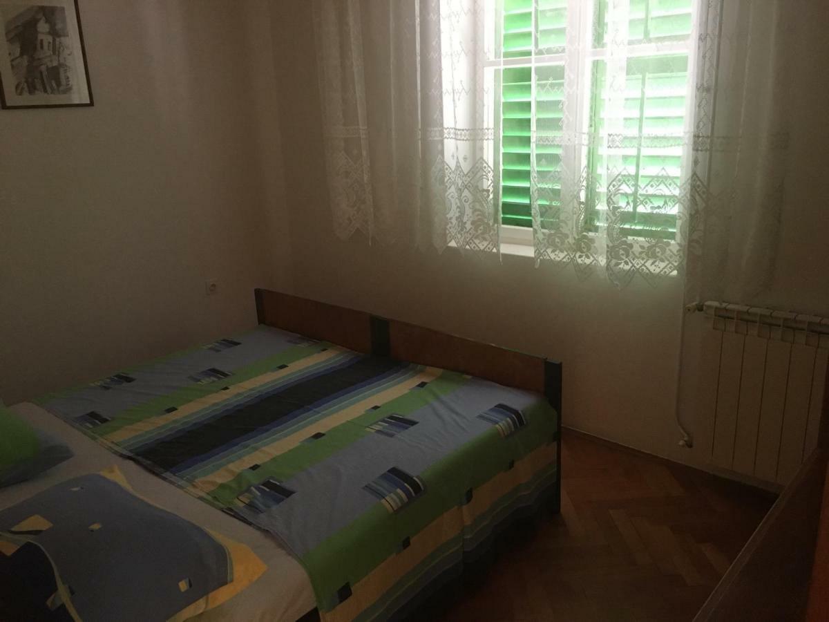 Apartments Ankica Kampor Екстер'єр фото